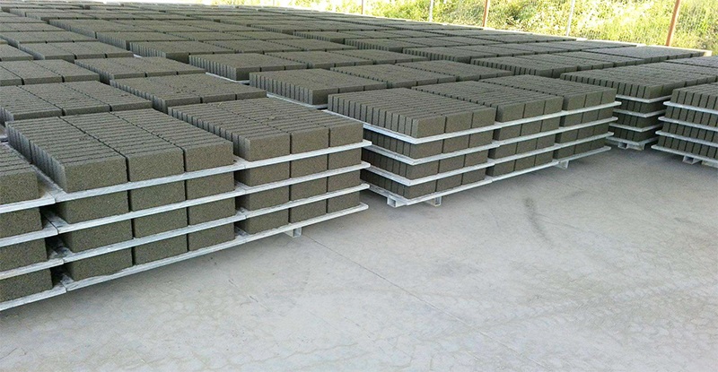 PVC<a href=http://www.wzkangtong.cn/ target=_blank class=infotextkey>空心磚托板</a>